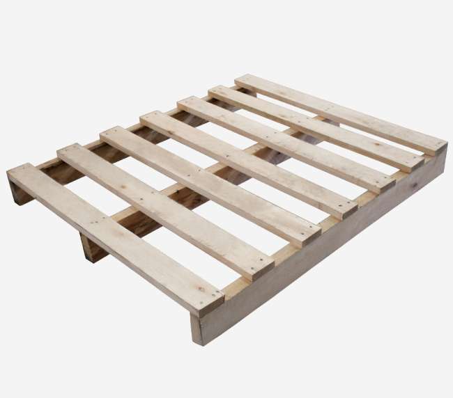 Foto de pallet para carga pesada de madeira