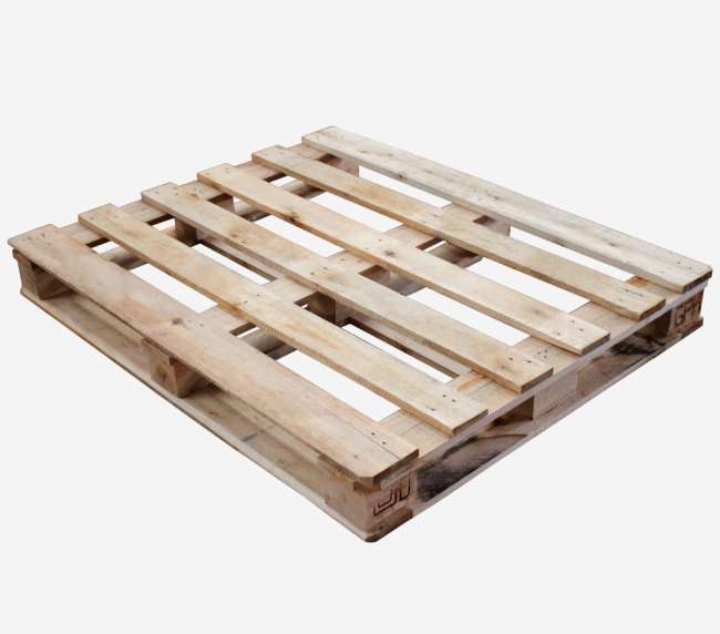 Foto de pallet logístico modelo misto de quatro entradas