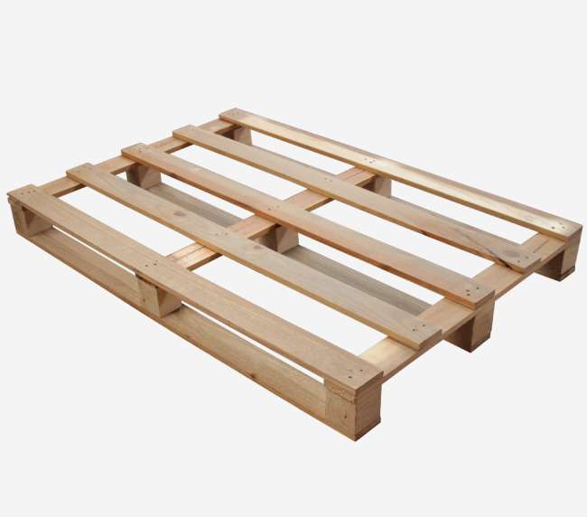 Foto de pallet leve de madeira para peso intermediário